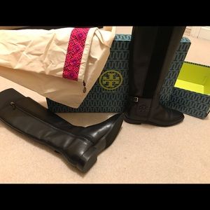 Tory Burch boots . Worn 1 time to small